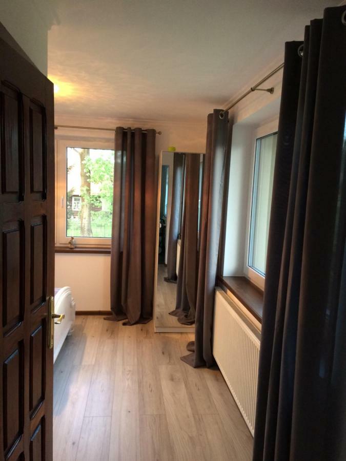 Apartamenty I Pokoje U Staszelow Poronin Exterior photo